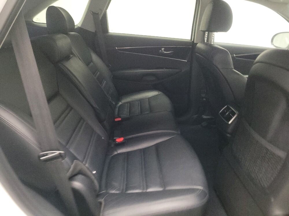 2020 Kia Sorento in Downey, CA 90241 - 18115066 19