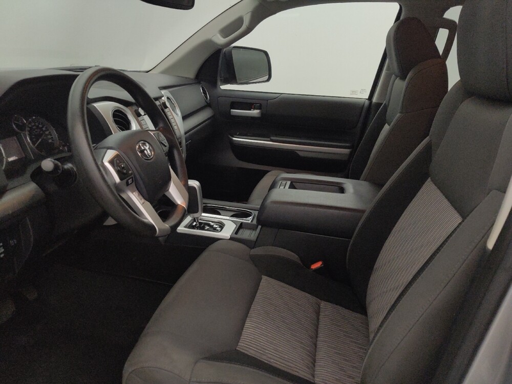 2015 Toyota Tundra in Tampa, FL 33612 - 18115069 17