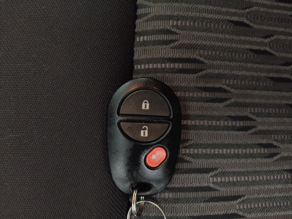 2015 Toyota Tundra in Tampa, FL 33612 - 18115069 32