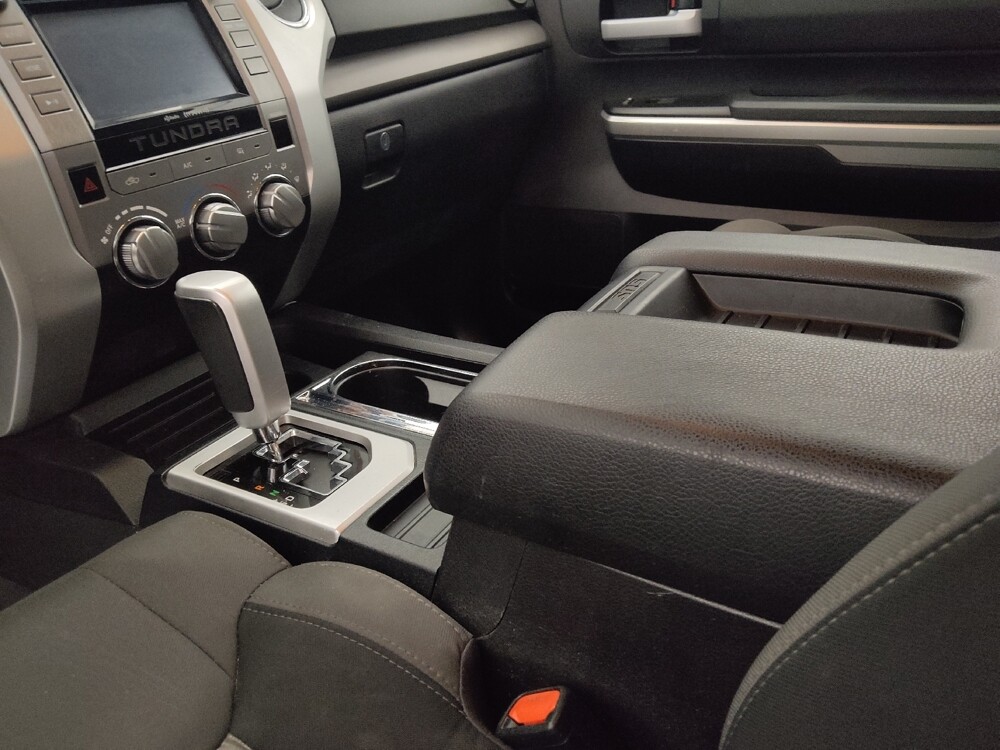 2015 Toyota Tundra in Tampa, FL 33612 - 18115069 26