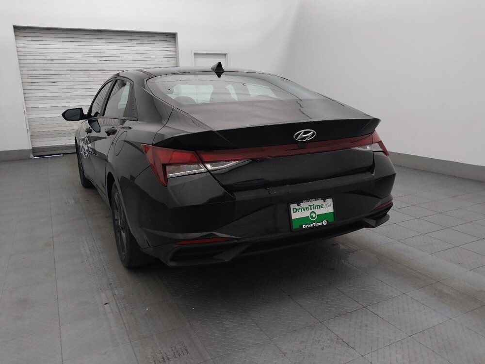 2022 Hyundai Elantra in Fort Myers, FL 33907 - 18115070 6