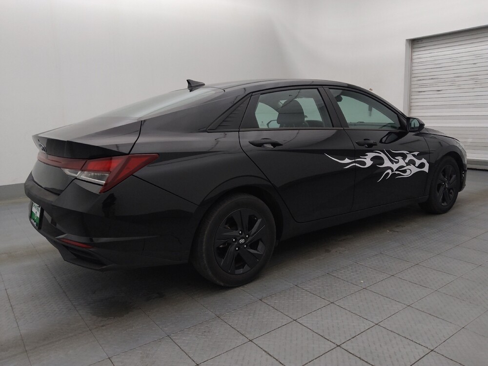 2022 Hyundai Elantra in Fort Myers, FL 33907 - 18115070 10