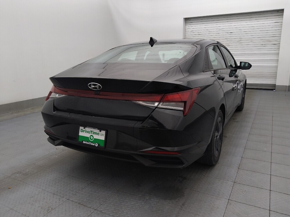 2022 Hyundai Elantra in Fort Myers, FL 33907 - 18115070 7