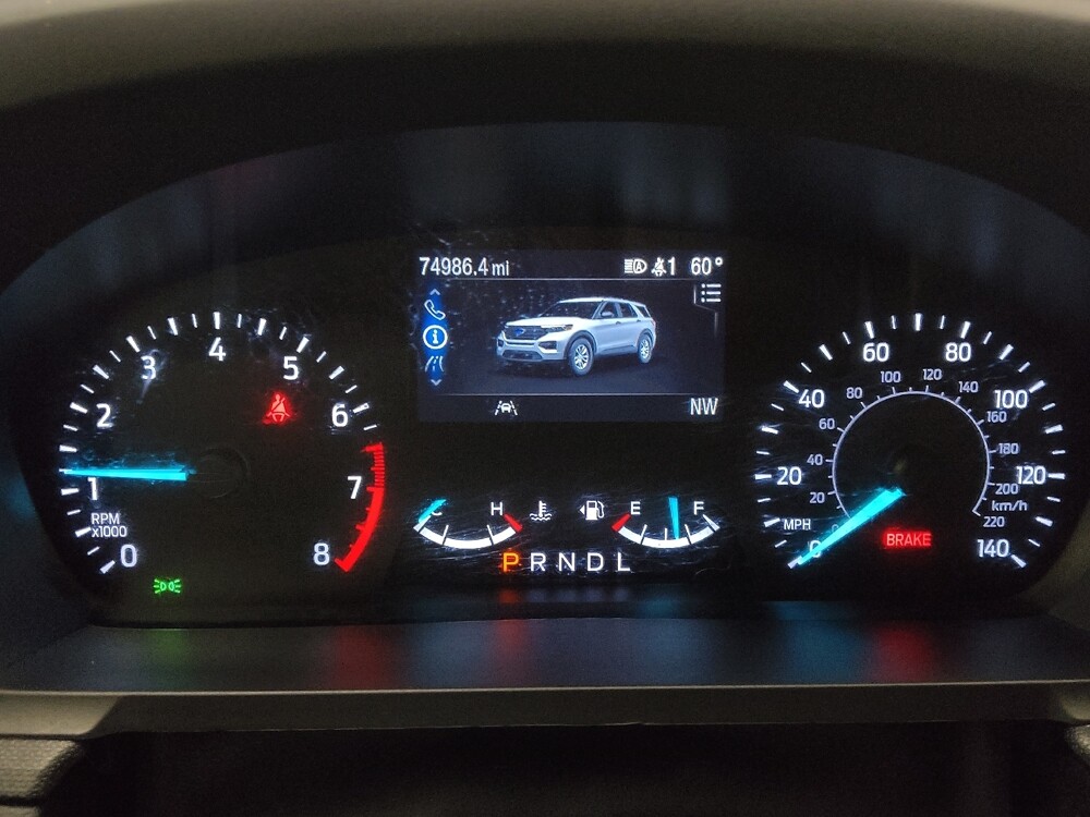 2023 Ford Explorer in Denver, CO 80012 - 18115082 23