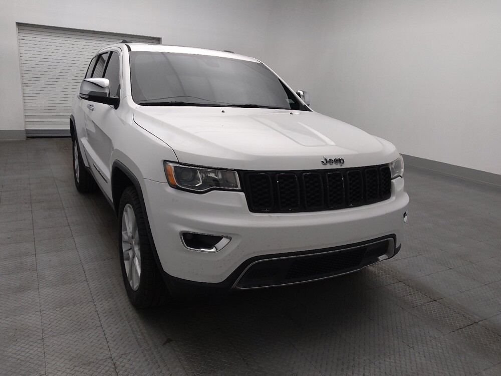 2017 Jeep Grand Cherokee in Gainesville, FL 32609 - 18115086 14