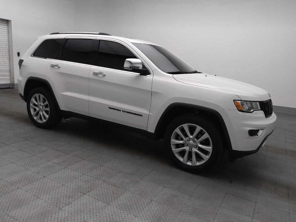 2017 Jeep Grand Cherokee in Gainesville, FL 32609 - 18115086 11