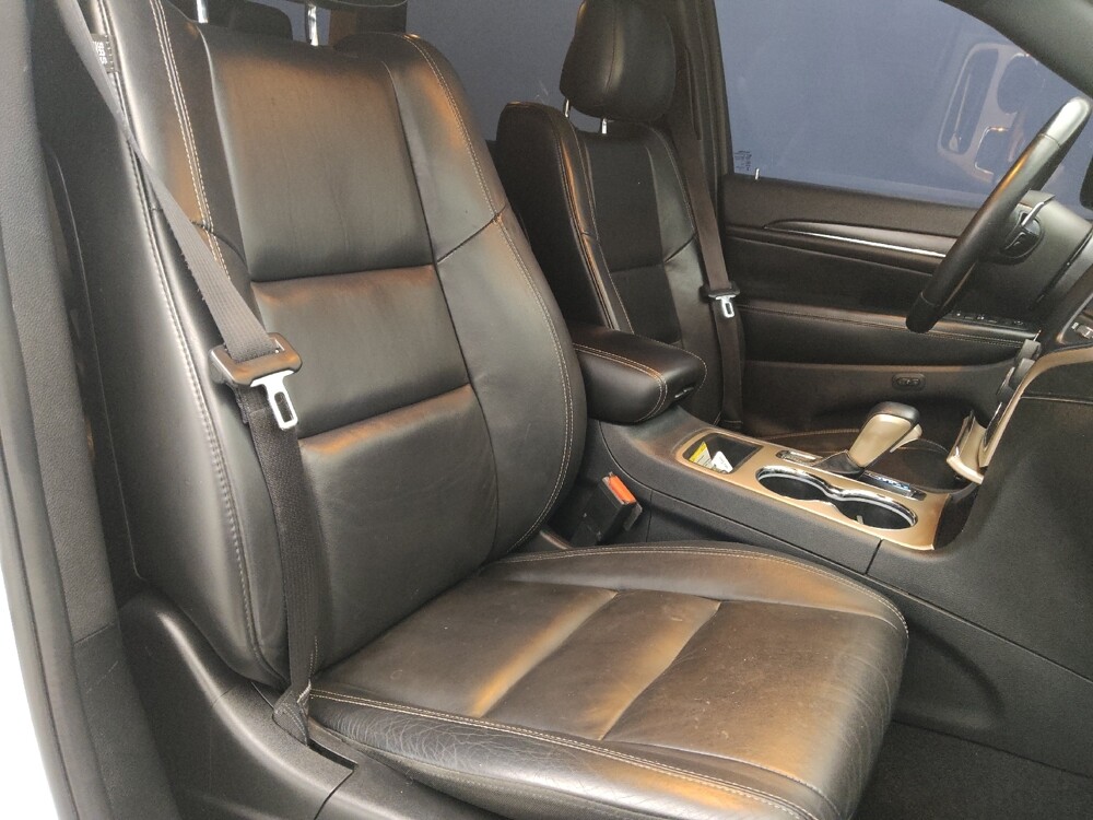 2017 Jeep Grand Cherokee in Gainesville, FL 32609 - 18115086 21