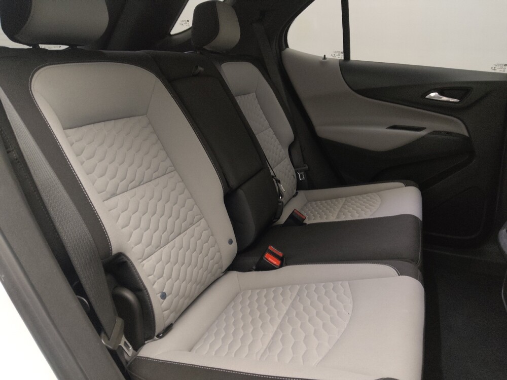 2021 Chevrolet Equinox in Savannah, GA 31419 - 18115088 19