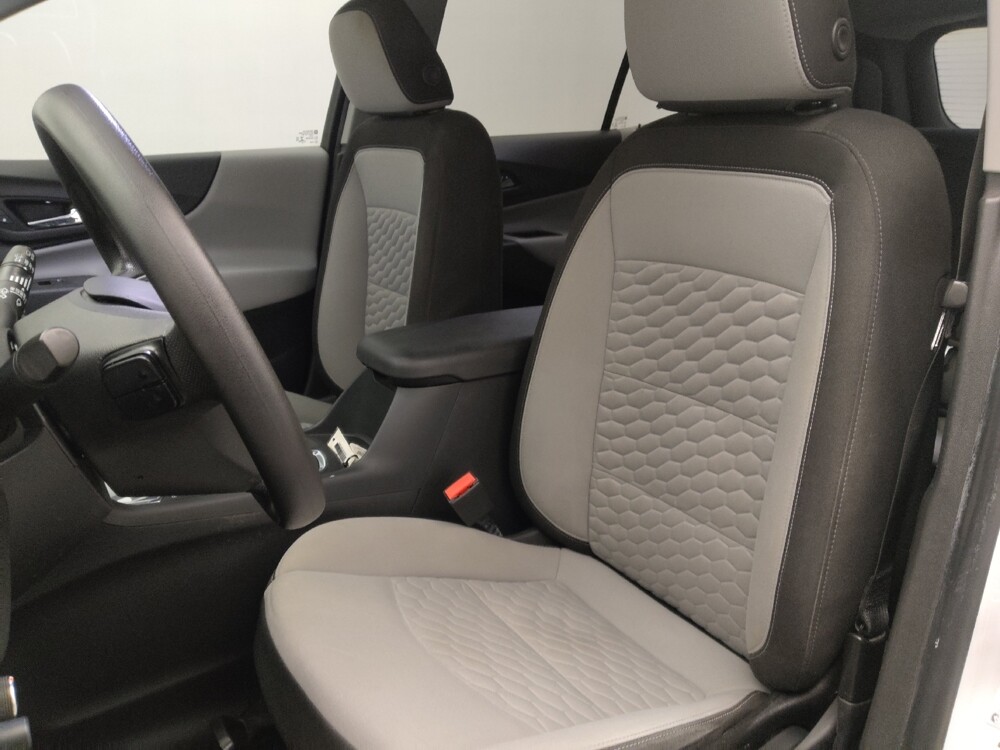 2021 Chevrolet Equinox in Savannah, GA 31419 - 18115088 17