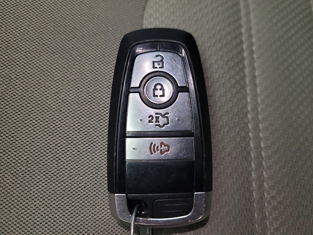 2018 Ford Fusion in Torrance, CA 90504 - 18115092 32