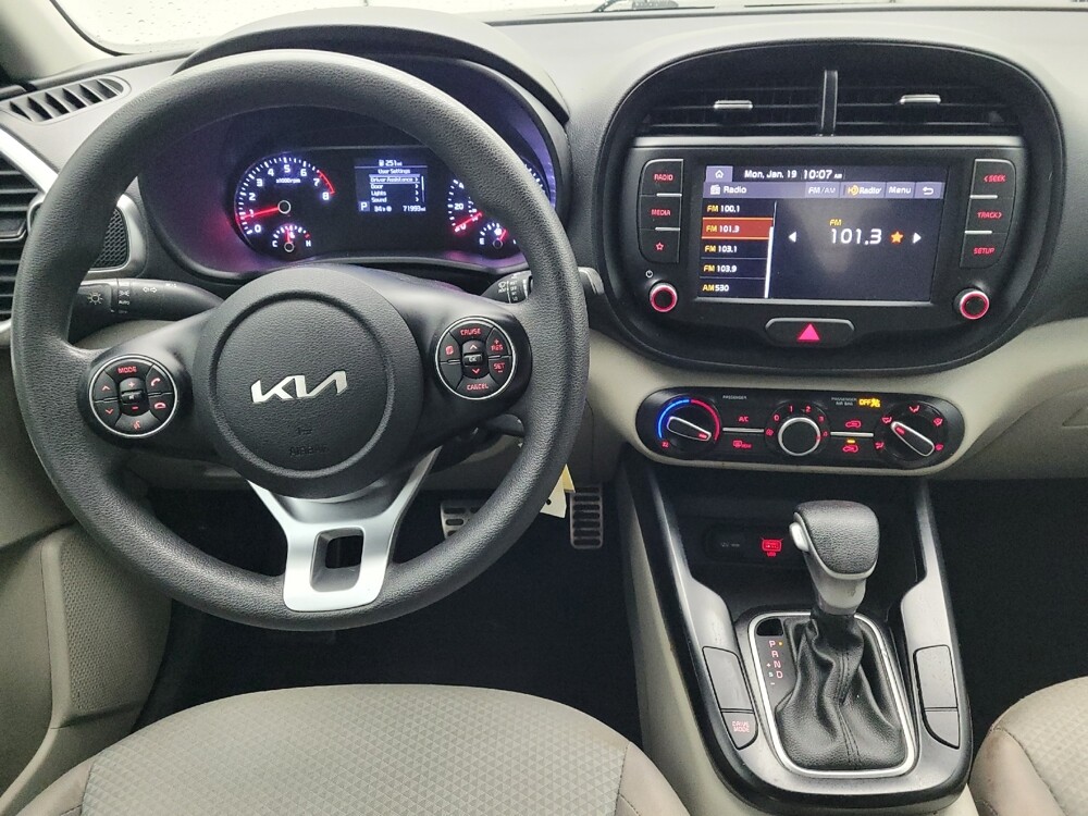 2022 Kia Soul in Charleston, SC 29414 - 18115094 22