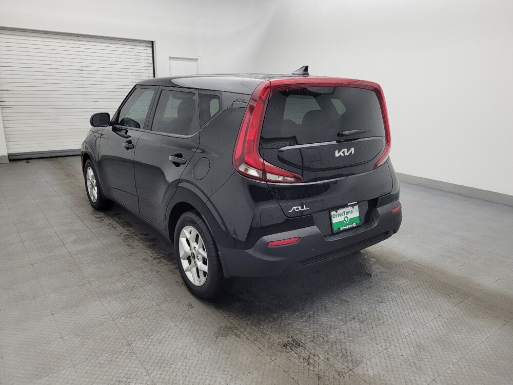 2022 Kia Soul in Charleston, SC 29414 - 18115094 5