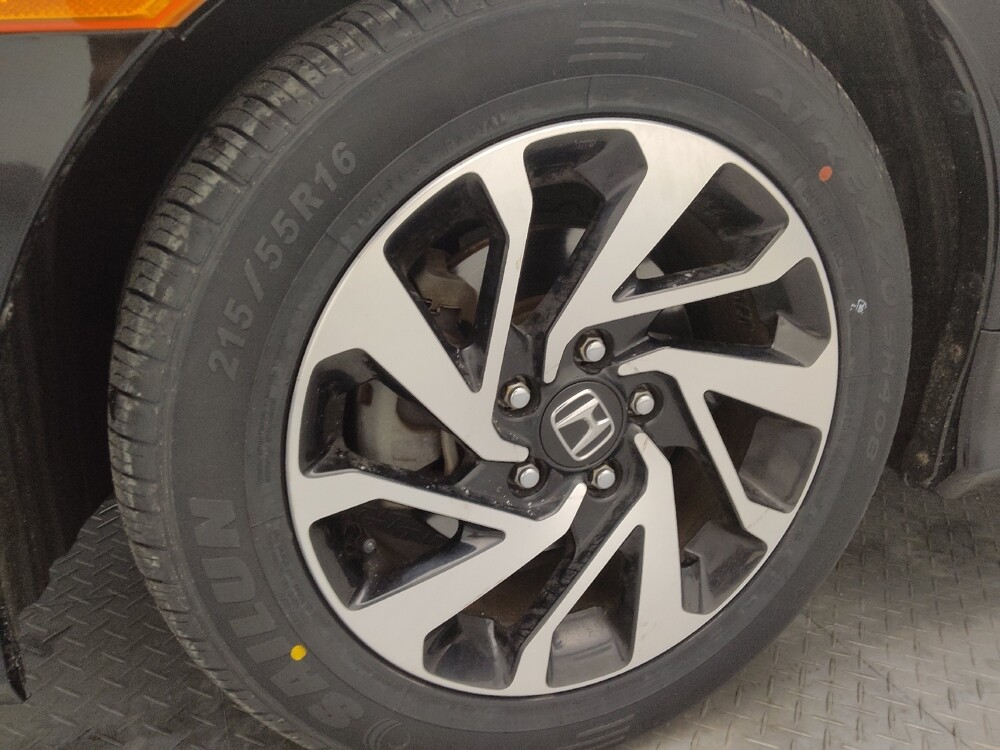 2017 Honda Civic in Columbia, SC 29210 - 18115096 31