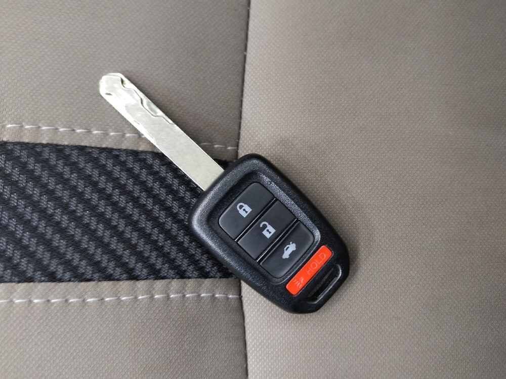 2017 Honda Civic in Columbia, SC 29210 - 18115096 32