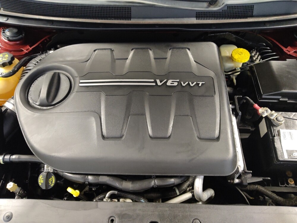 2015 Chrysler 200 in Houston, TX 77060 - 18115104 30