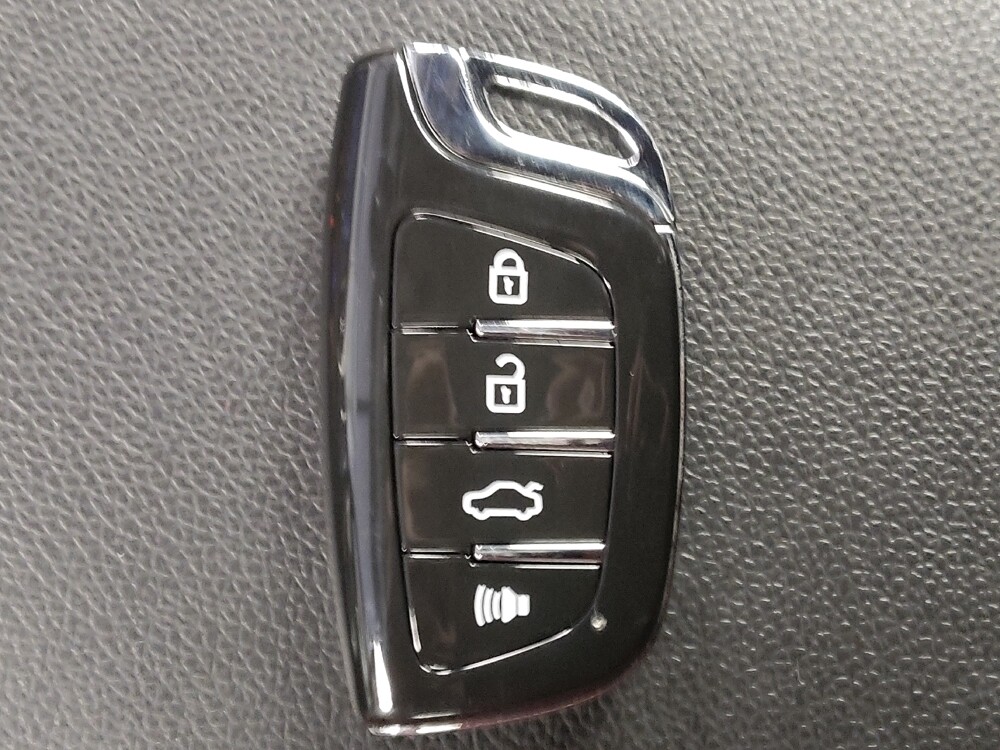 2020 GMC Acadia in Houston, TX 77034 - 18115108 32