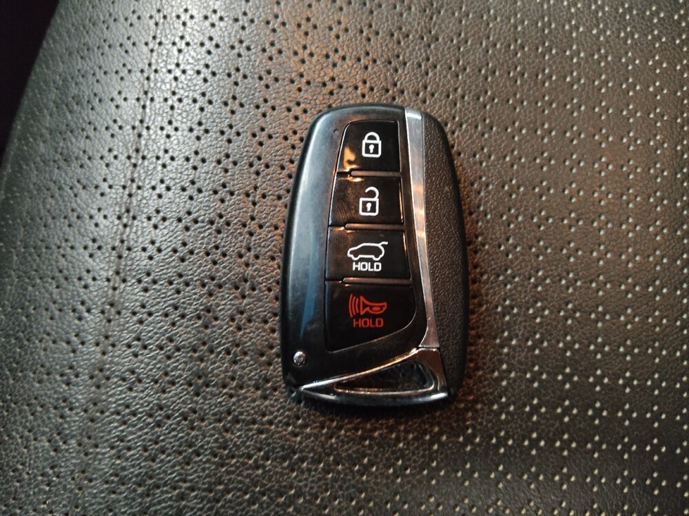 2014 Hyundai Santa Fe in St. Louis, MO 63136 - 18115117 32