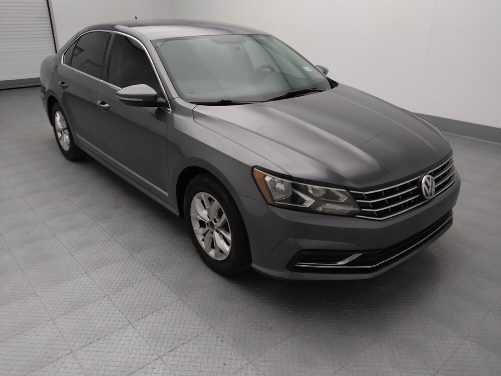 2016 Volkswagen Passat in St. Louis, MO 63136 - 18115121 13