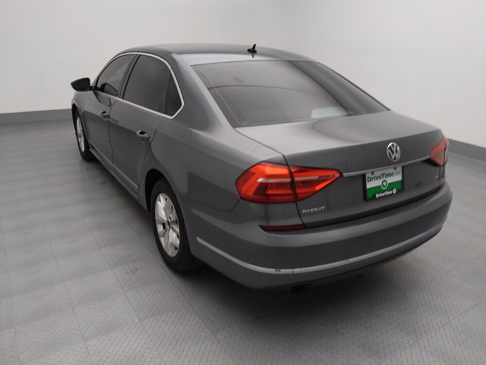 2016 Volkswagen Passat in St. Louis, MO 63136 - 18115121 5