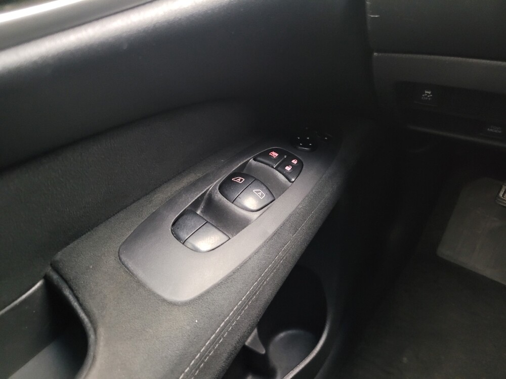 2015 Nissan Pathfinder in Taylor, MI 48180 - 18115124 27