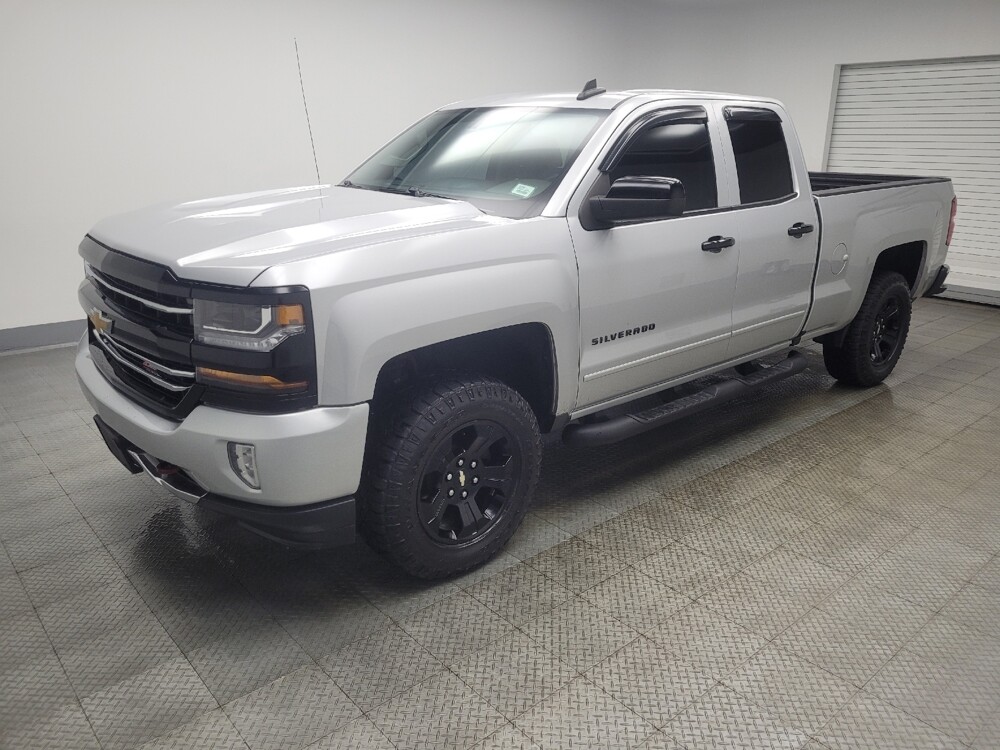 2017 Chevrolet Silverado 1500 in Indianapolis, IN 46219 - 18115125 2