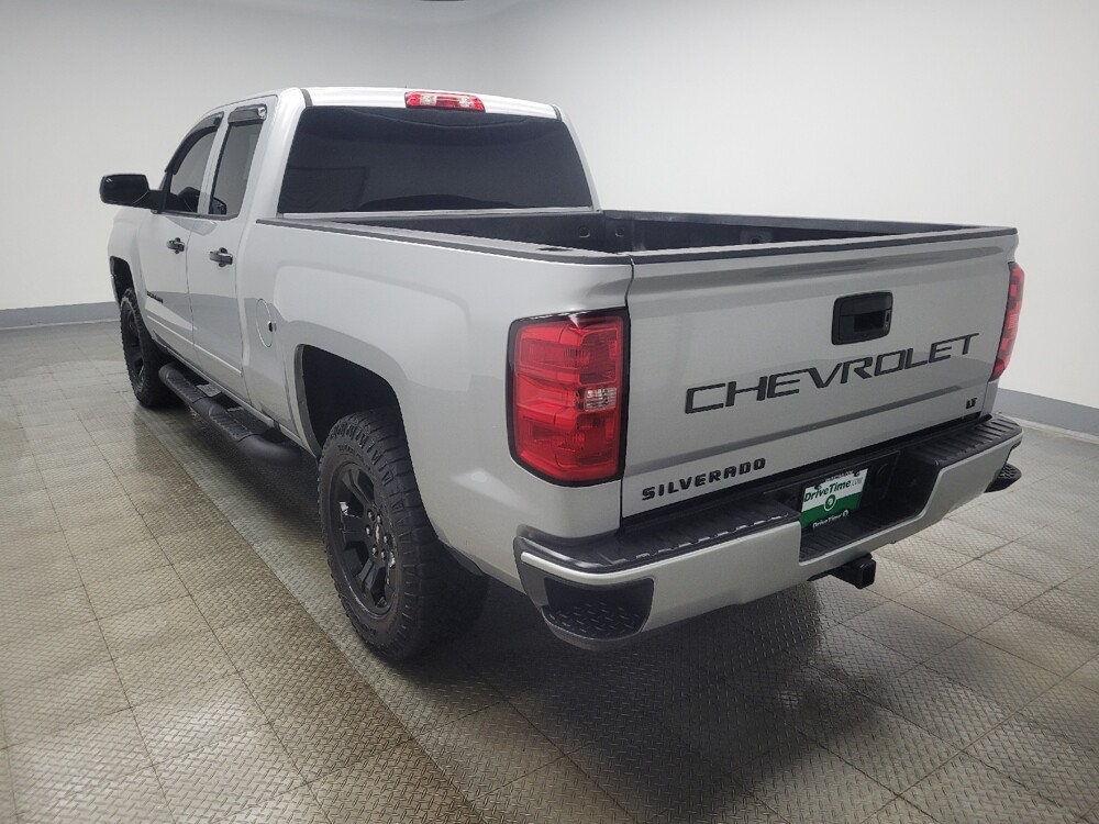 2017 Chevrolet Silverado 1500 in Indianapolis, IN 46219 - 18115125 5