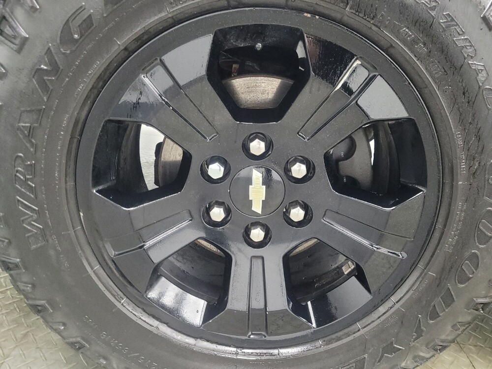 2017 Chevrolet Silverado 1500 in Indianapolis, IN 46219 - 18115125 31