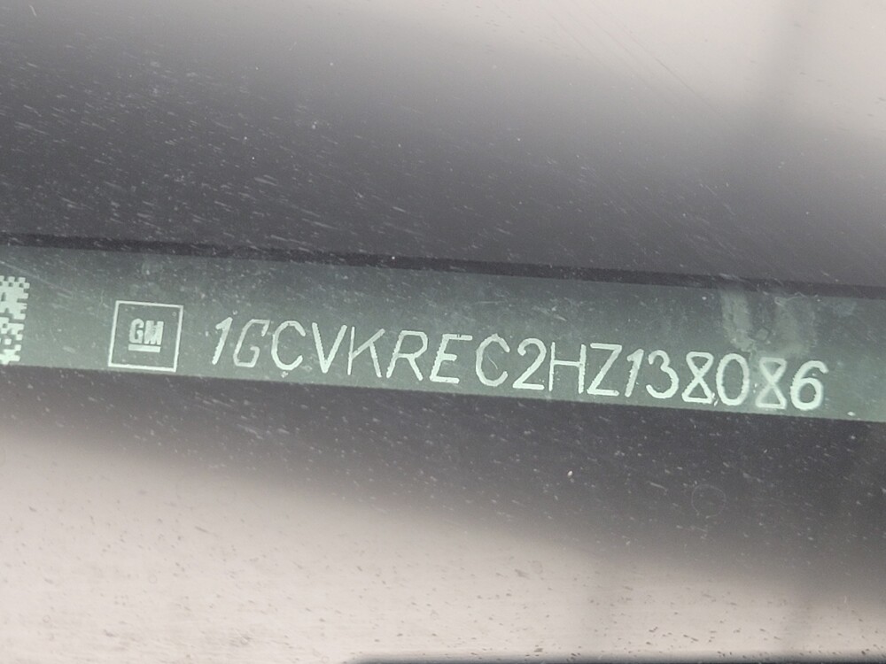 2017 Chevrolet Silverado 1500 in Indianapolis, IN 46219 - 18115125 33