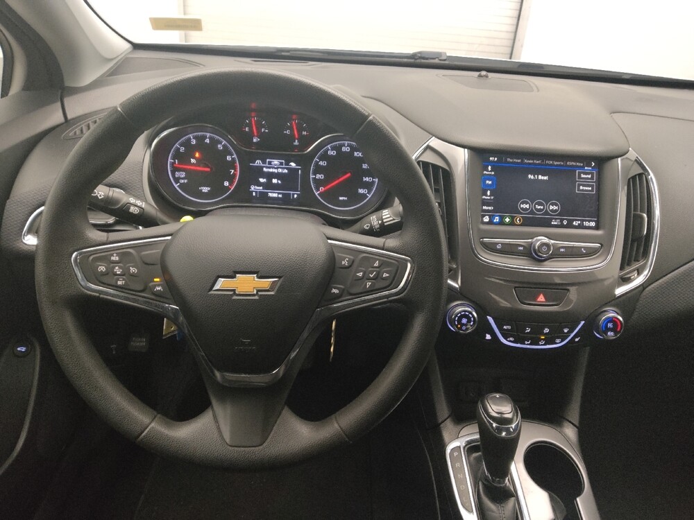 2019 Chevrolet Cruze in Union City, GA 30291 - 18115127 22
