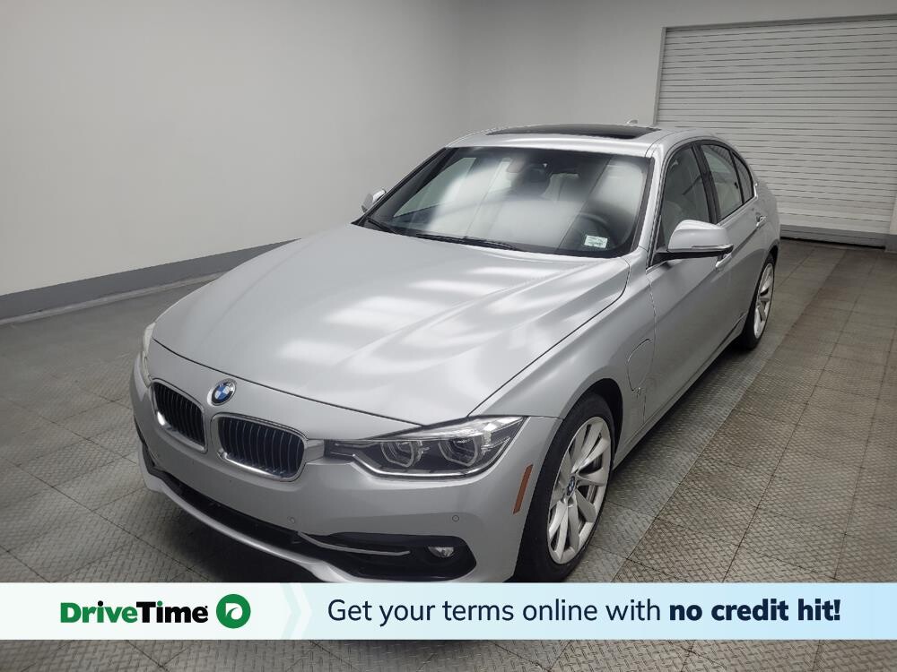 2018 BMW 330e in Indianapolis, IN 46219 - 18115137