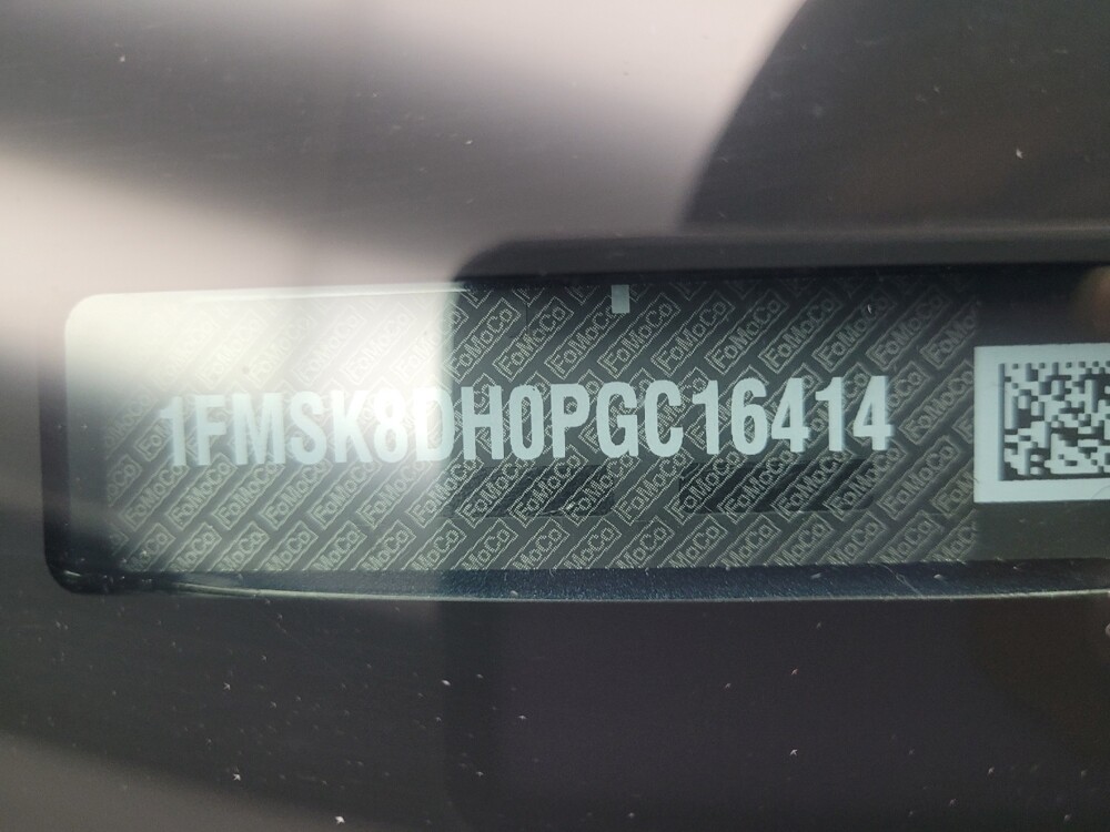 2023 Ford Explorer in Indianapolis, IN 46219 - 18115138 33