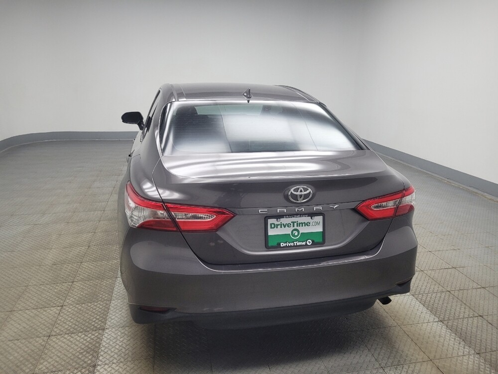 2019 Toyota Camry in Indianapolis, IN 46219 - 18115139 6