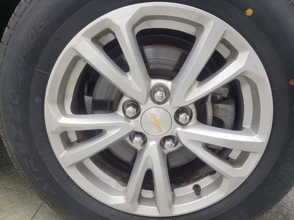 2017 Chevrolet Equinox in Indianapolis, IN 46219 - 18115142 31