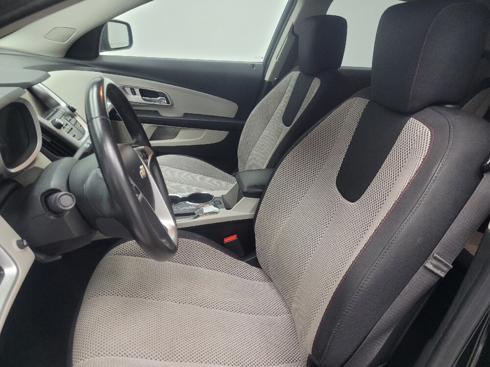 2017 Chevrolet Equinox in Indianapolis, IN 46219 - 18115142 17