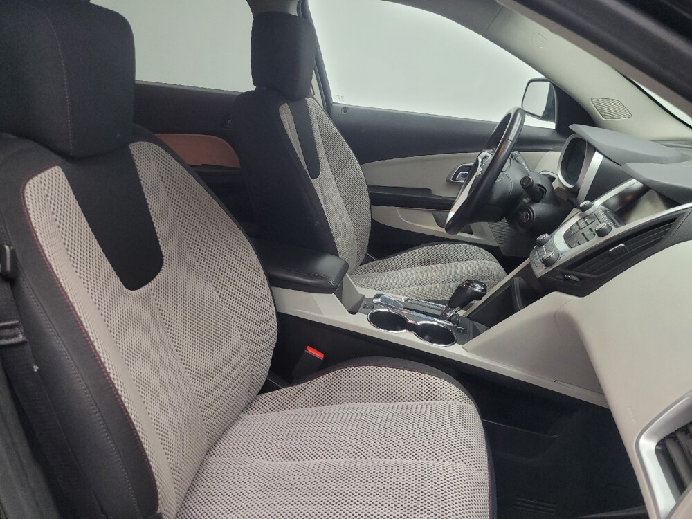 2017 Chevrolet Equinox in Indianapolis, IN 46219 - 18115142 21