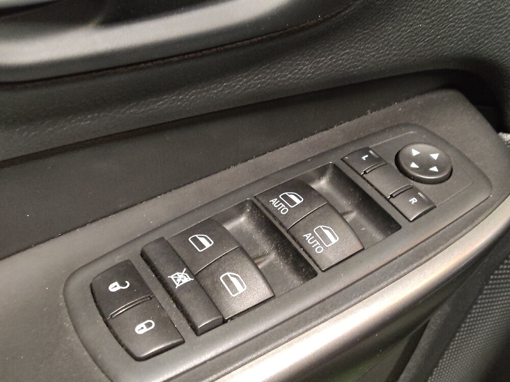 2020 Jeep Cherokee in El Paso, TX 79907 - 18115150 27