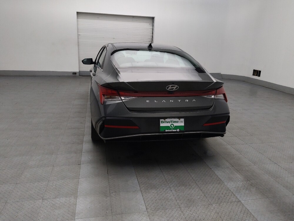 2025 Hyundai Elantra in Conyers, GA 30094 - 18115157 6