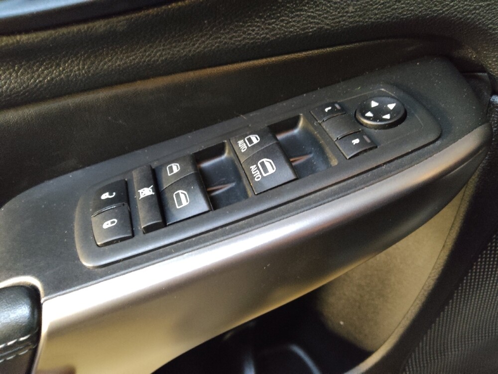 2021 Jeep Cherokee in Raleigh, NC 27604 - 18115159 27