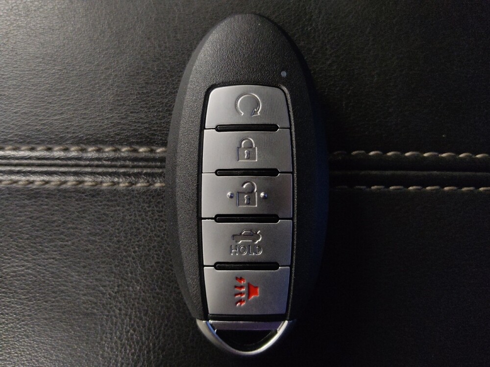 2019 Nissan Altima in Houston, TX 77060 - 18115162 32