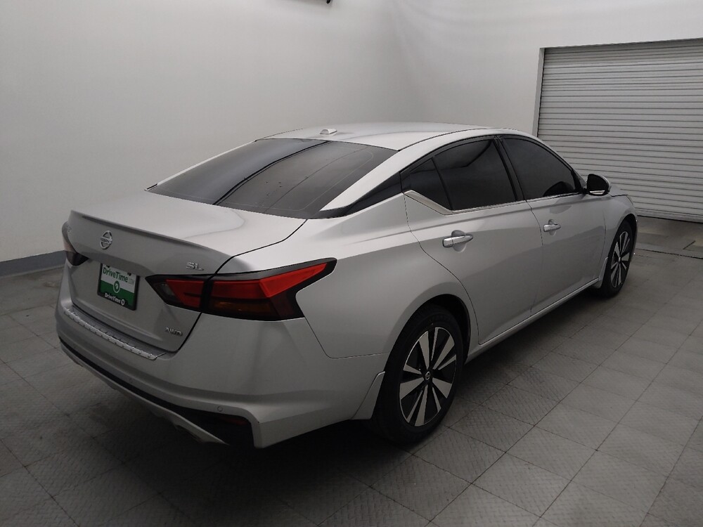 2019 Nissan Altima in Houston, TX 77060 - 18115162 9