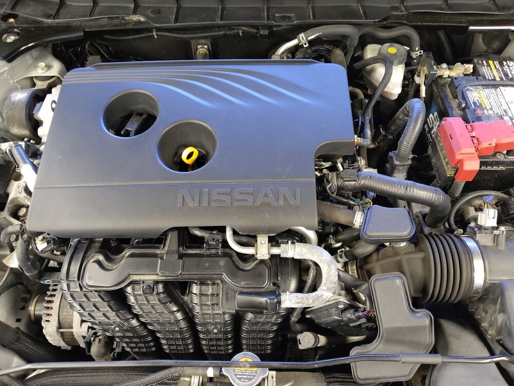 2019 Nissan Altima in Houston, TX 77060 - 18115162 30