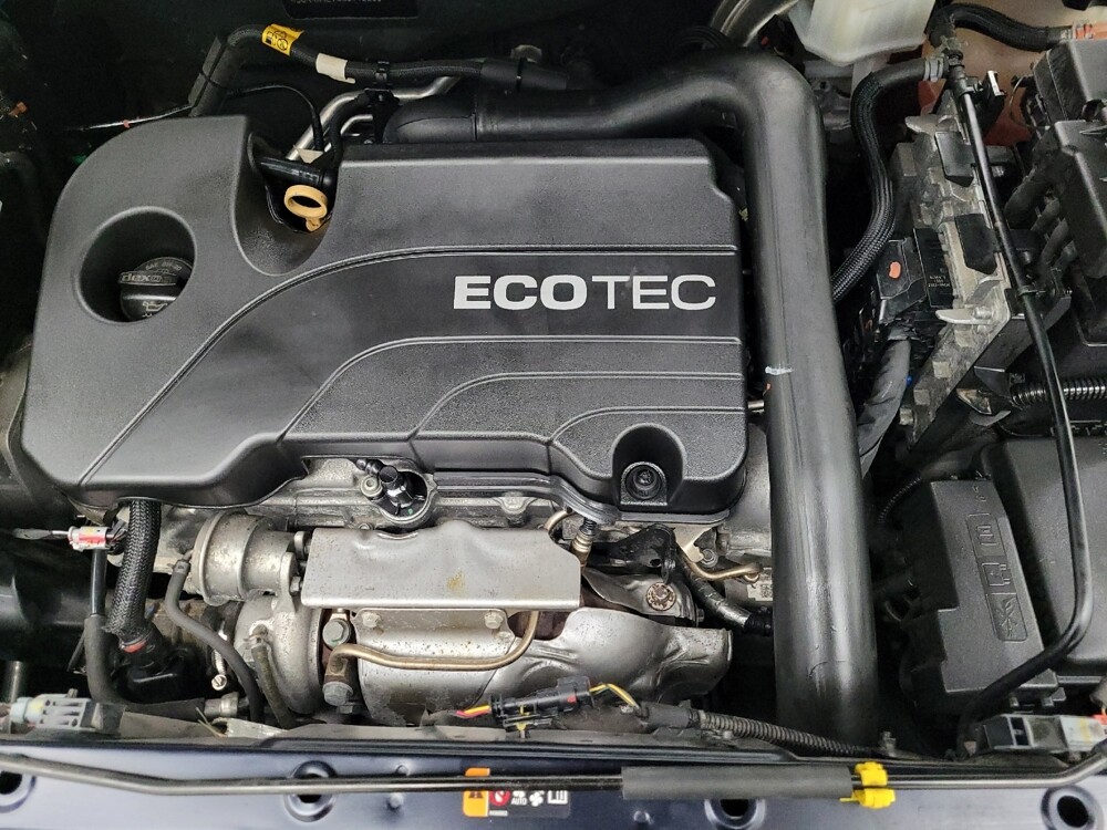 2021 Chevrolet Equinox in Des Moines, IA 50310 - 18115163 30