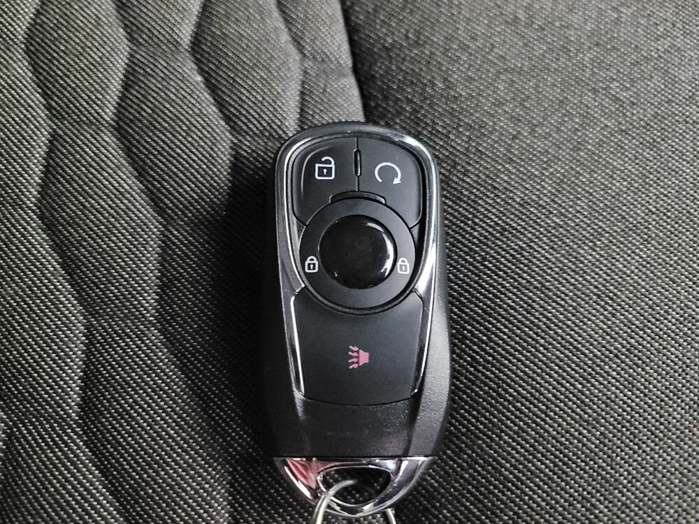 2021 Chevrolet Equinox in Des Moines, IA 50310 - 18115163 32