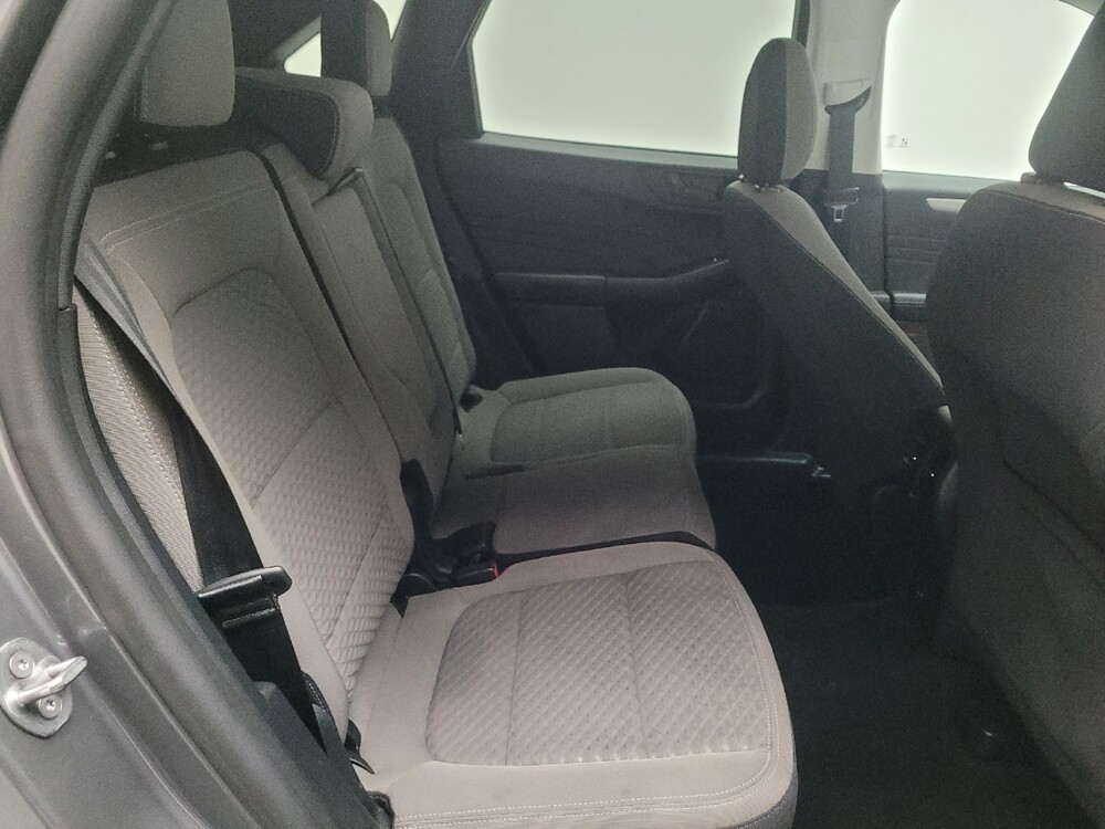 2022 Ford Escape in Montclair, CA 91763 - 18115167 19