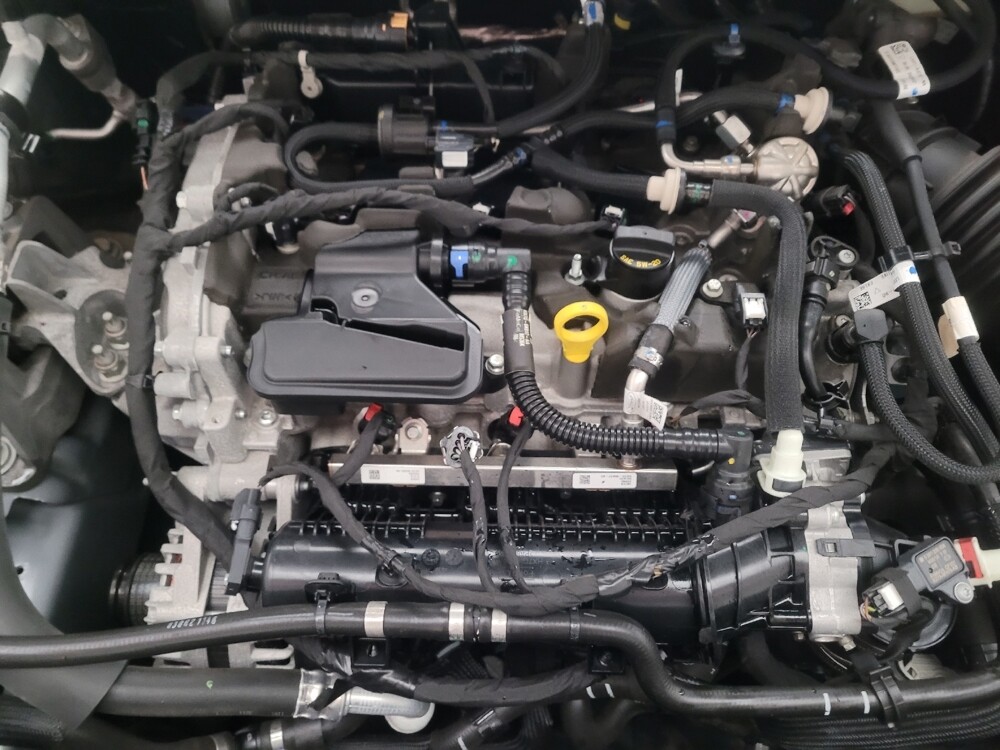 2022 Ford Escape in Montclair, CA 91763 - 18115167 30