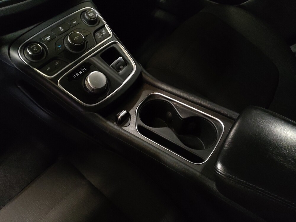 2016 Chrysler 200 in Gainesville, FL 32609 - 18115168 26