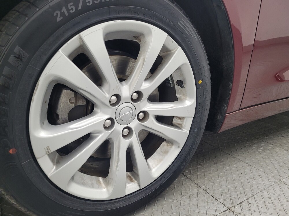 2016 Chrysler 200 in Gainesville, FL 32609 - 18115168 31