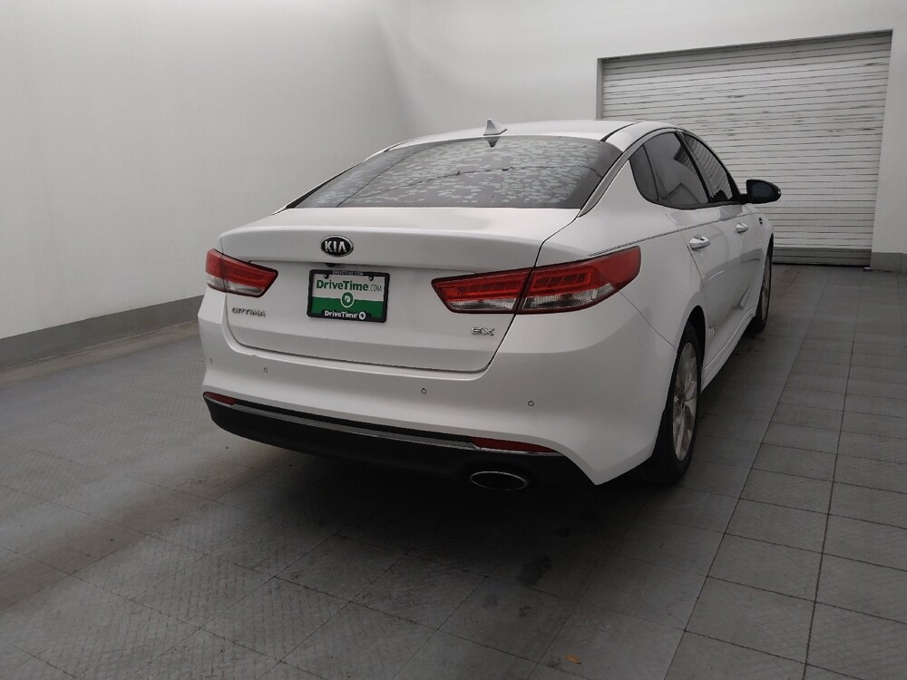2018 Kia Optima in Fort Myers, FL 33907 - 18115172 7