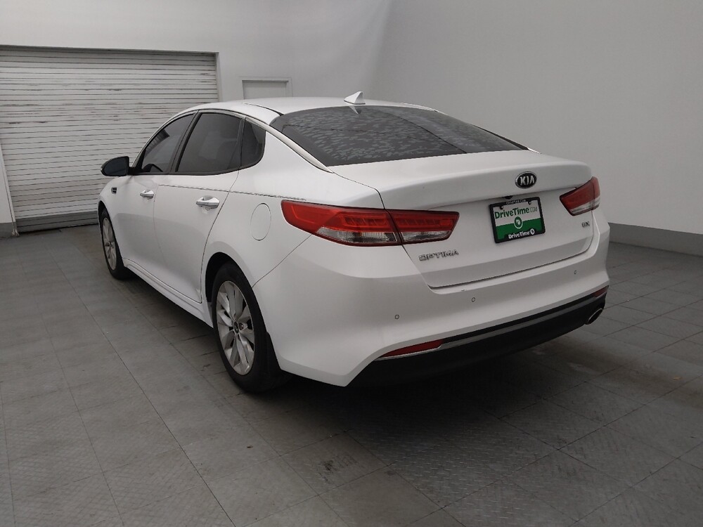 2018 Kia Optima in Fort Myers, FL 33907 - 18115172 5