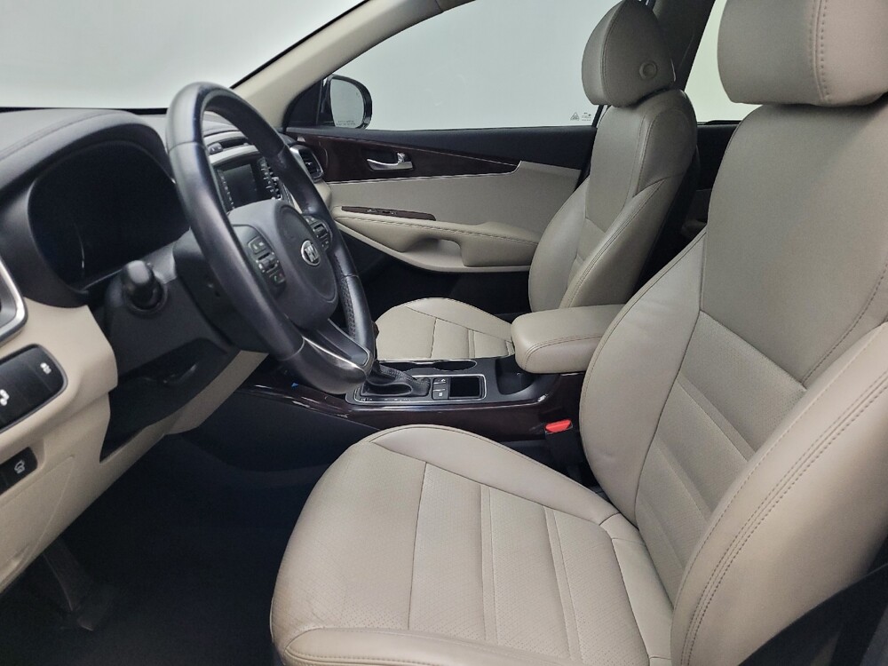 2018 Kia Sorento in Jacksonville, FL 32225 - 18115175 17